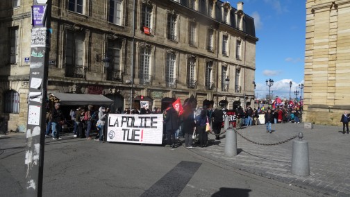 Bordeaux 14 mars 2026 . Pour ces manifestant la police tue , mais les protègent pour manifester contre eux !